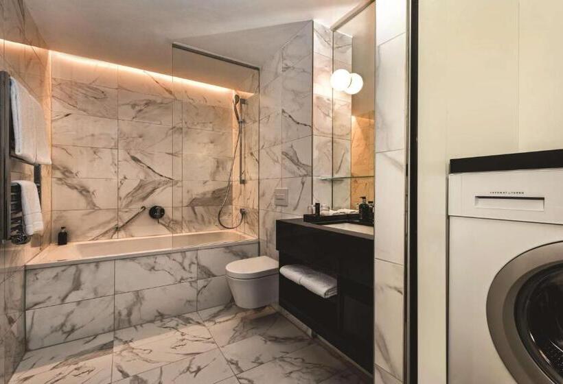 اتاق خانوادگی, Adina Apartment Hotel Frankfurt Westend