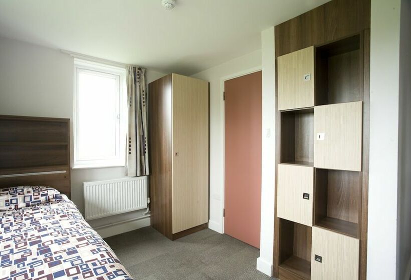 اتاق استاندارد یک نفره, Becket Court   University Of Kent   Campus Accommodation