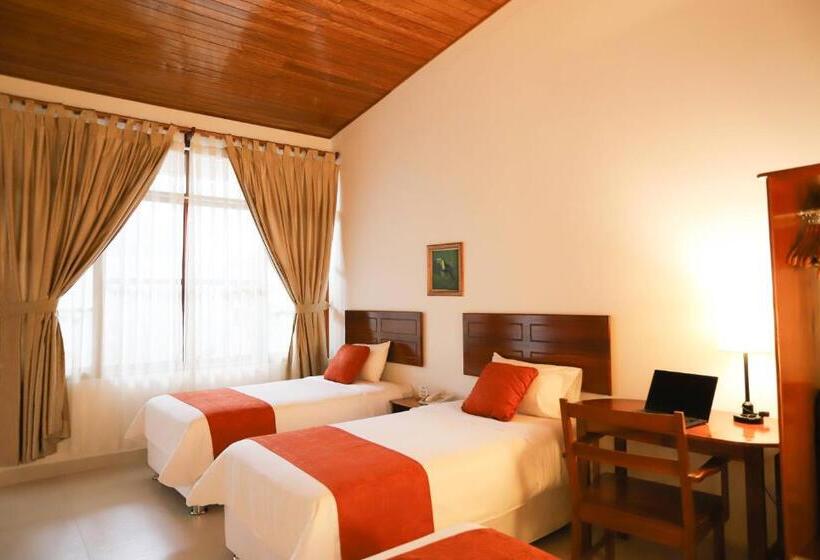 Standard Triple Room with Terrace, Altavista Casahotel   Asociado Casa Andina