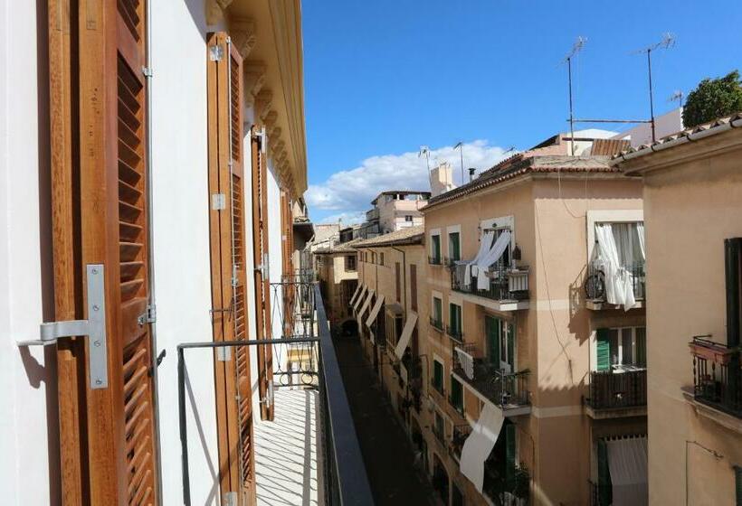 سوییت جونیور با بالکن, Bo Hotel Palma