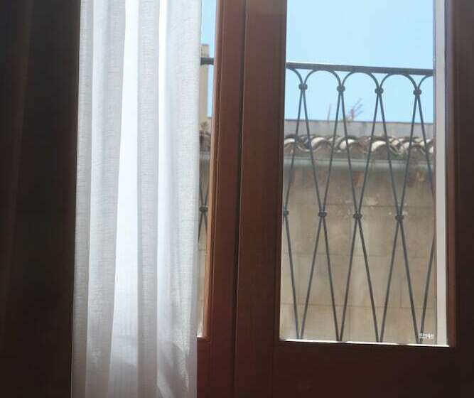 سوییت جونیور با بالکن, Bo Hotel Palma
