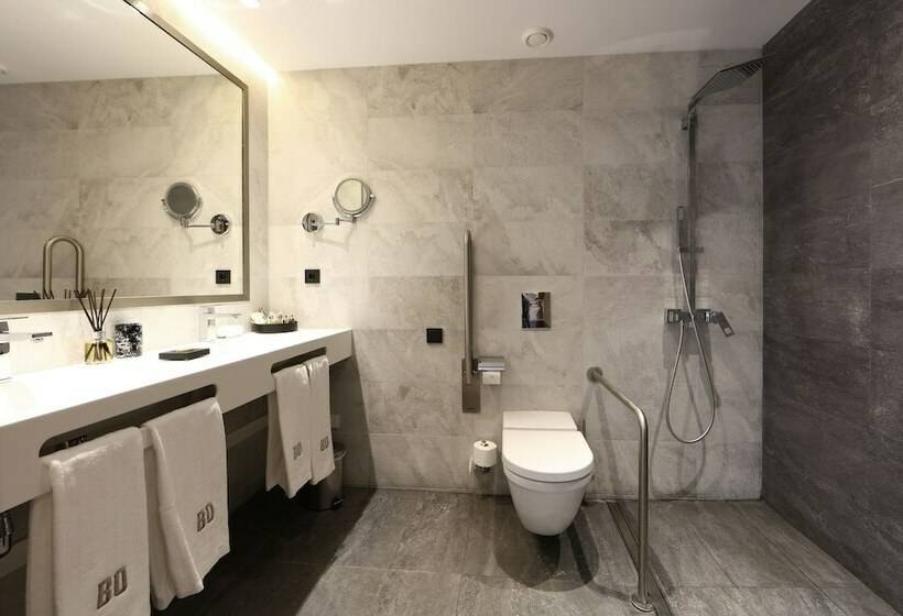 سوییت جونیور با بالکن, Bo Hotel Palma