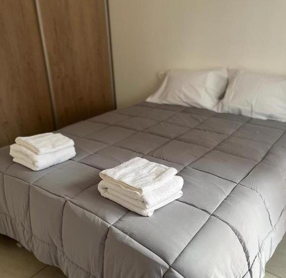 شقة غرفة واحدة, Hostel Los Cormoranes