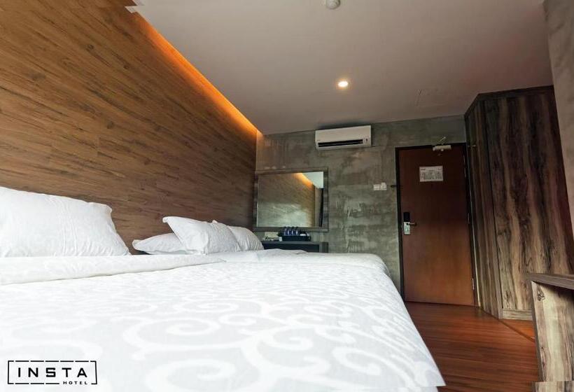 اتاق خانوادگی, Insta Hotel Jb