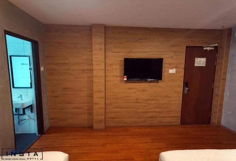 اتاق استاندارد سه نفره, Insta Hotel Jb