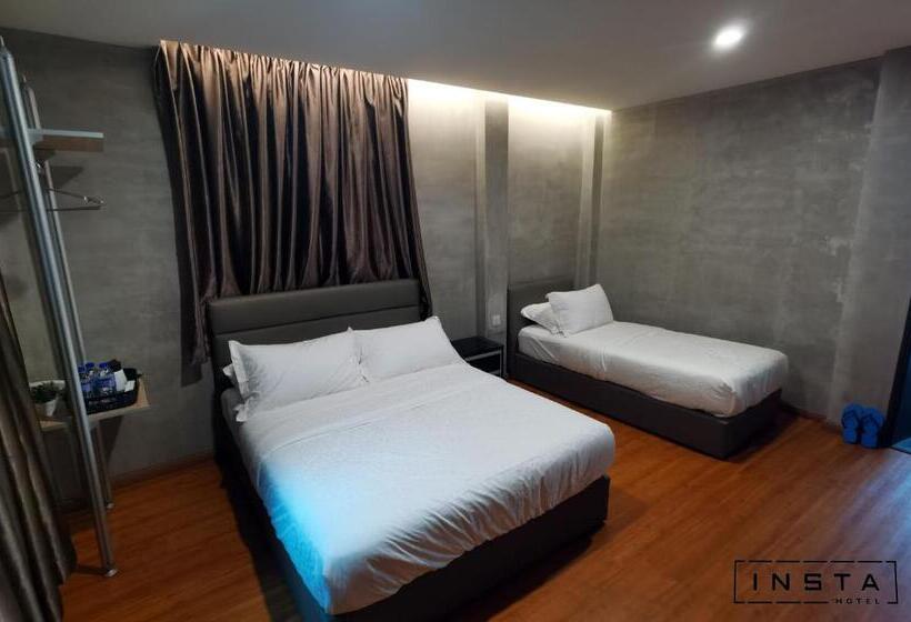 اتاق استاندارد سه نفره, Insta Hotel Jb