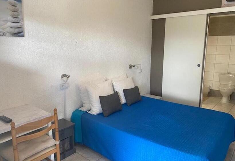 اتاق کلاسیک, Logis Hôtel La Chaumière