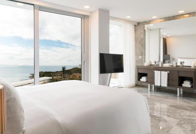 اتاق خانوادگی با چشم‌انداز دریا, Le Méridien Bodrum Beach Resort