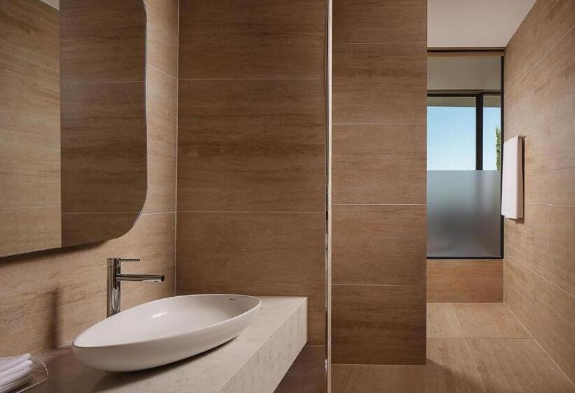 سوئیت با تخت بزرگ, Le Méridien Bodrum Beach Resort