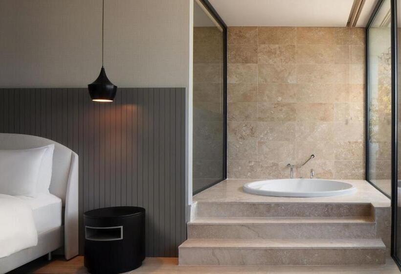 سوئیت با تخت بزرگ, Le Méridien Bodrum Beach Resort