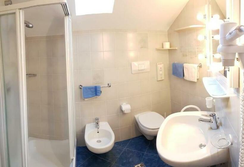 آپارتمان 1 خوابه, Residence Majarai