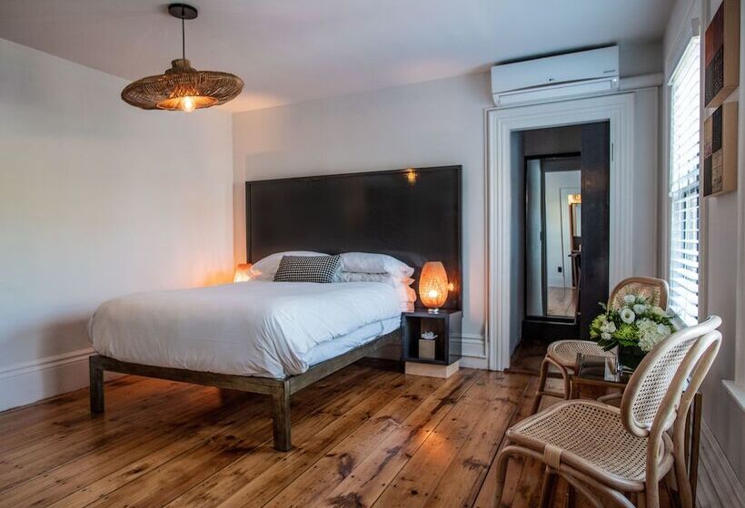 Pokój Deluxe, The Waterford Inn