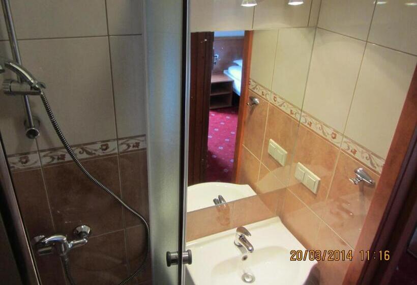 اتاق استاندارد یک تخته با بالکن, Villa Melody