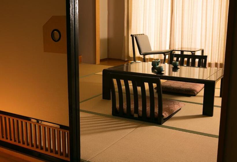 اتاق کلاسیک, Inawashiro Shiki No Sato