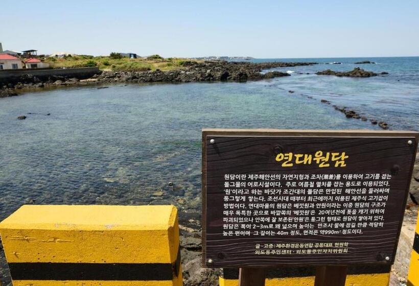 اتاق استاندارد با چشم‌انداز دریا, Pension Haneul Tari