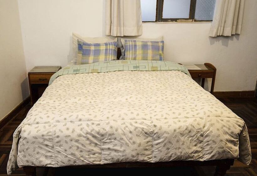 اتاق خانوادگی, Eco Home View   Guest House
