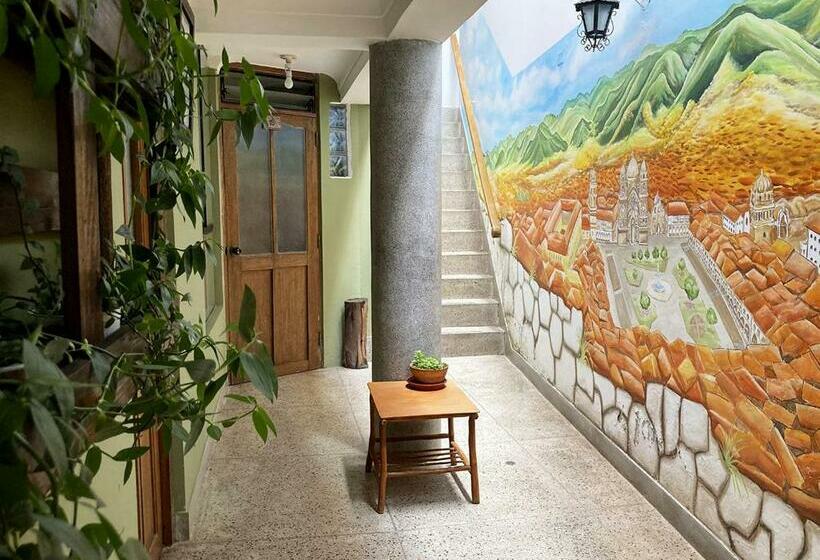 اتاق استاندارد سه نفره, Eco Home View   Guest House