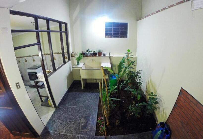 اتاق استاندارد یک نفره, La Casa De Arturo