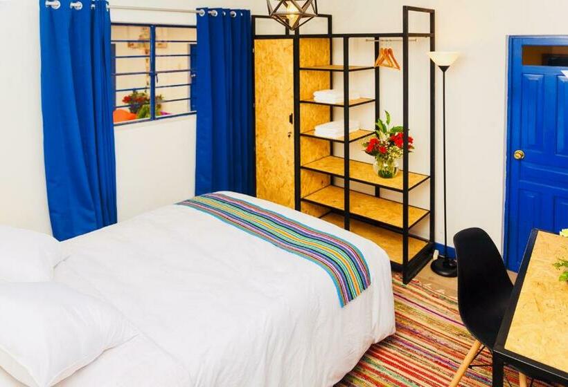 اتاق استاندارد, Saqray Hostel