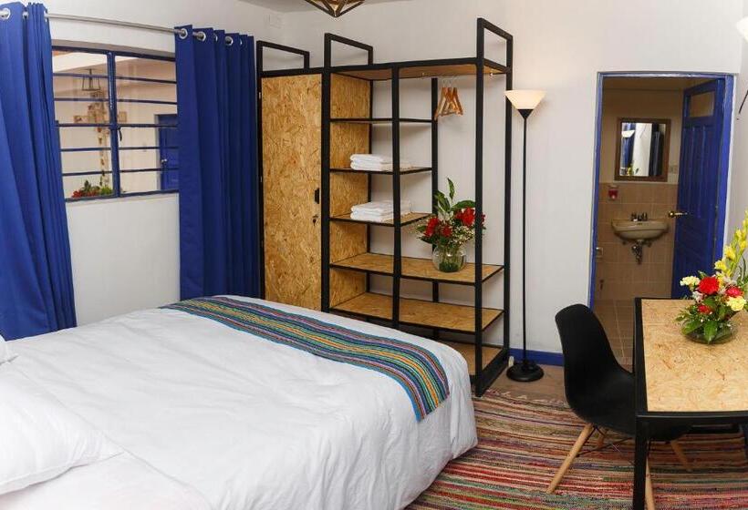 اتاق استاندارد, Saqray Hostel