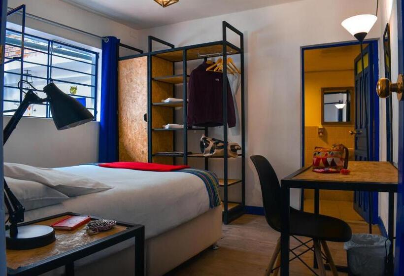 اتاق استاندارد, Saqray Hostel