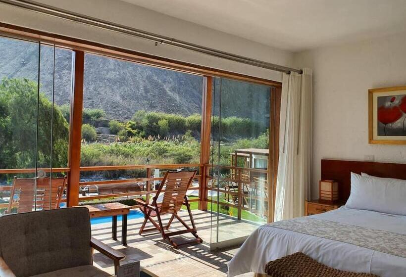 سوییت با چشم‌انداز استخر, El Molino Hotel Y Restaurant