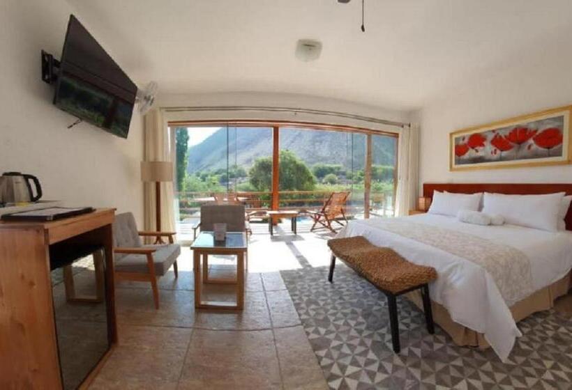 سوییت با چشم‌انداز استخر, El Molino Hotel Y Restaurant