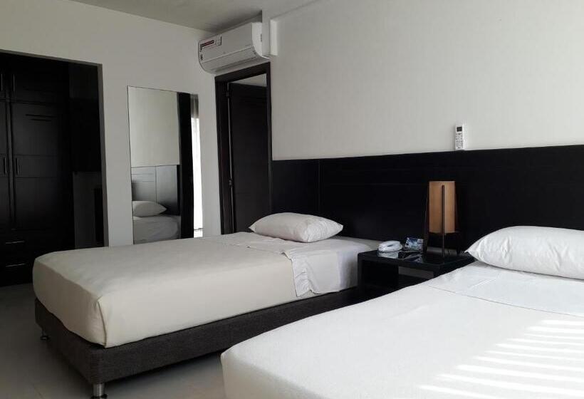 اتاق استاندارد چهار تخته, Alhambra Torre B