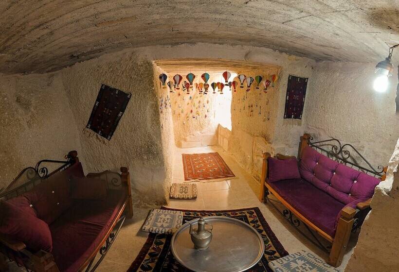 اتاق خانوادگی, Angel Cave Suite