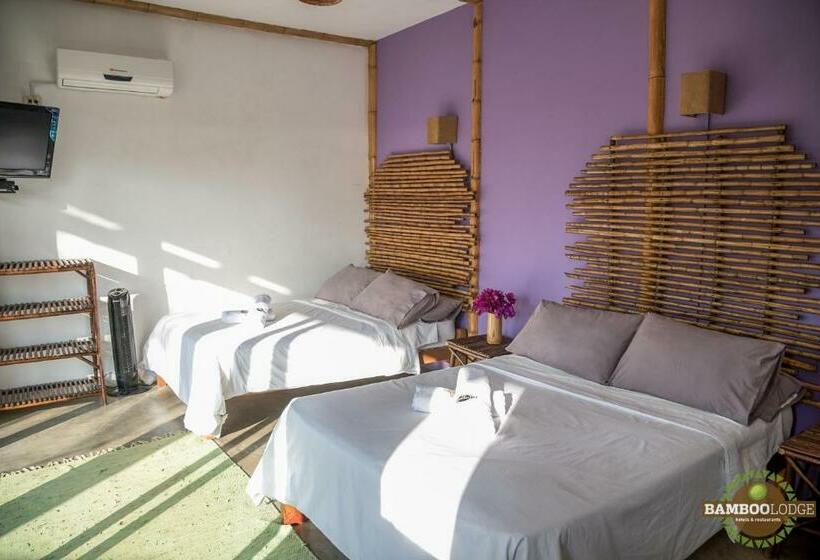 اتاق استاندارد چهار تخته, Bamboo Lodge