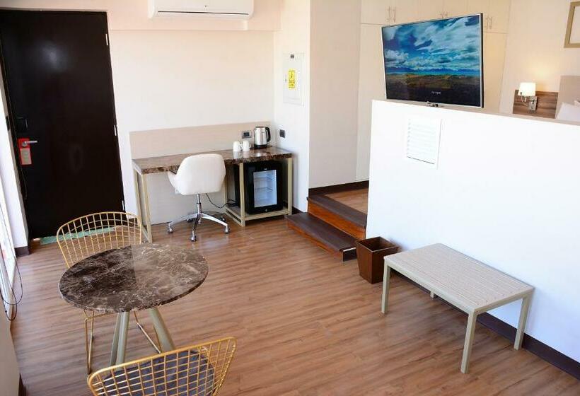 سوییت جونیور, Dm Hoteles Moquegua