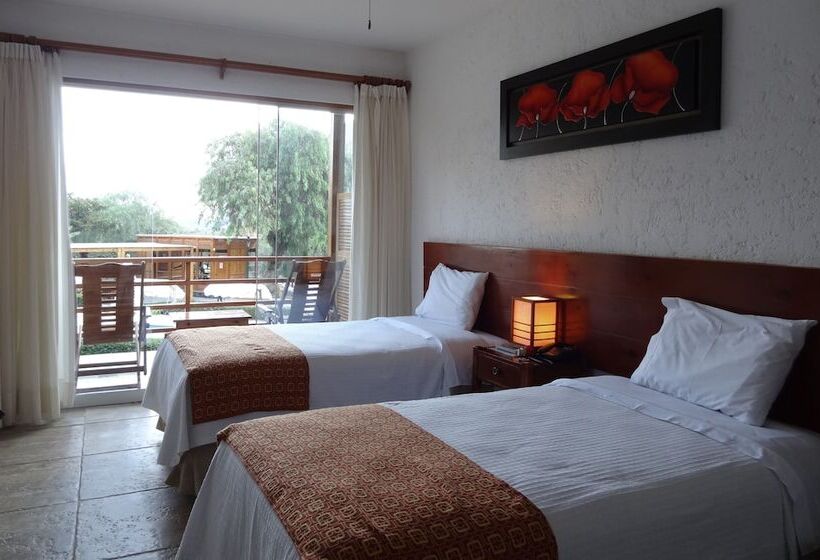 اتاق استاندارد با چشم‌انداز استخر, El Molino Hotel Y Restaurant