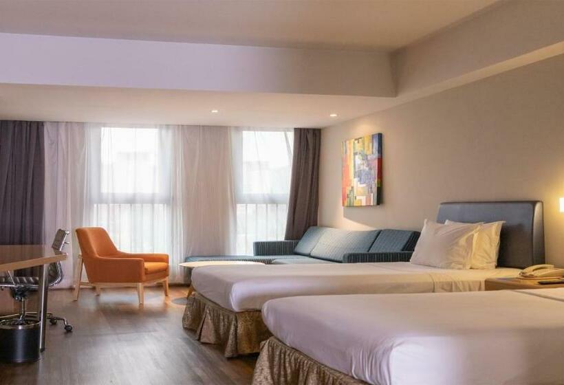 اتاق استاندارد, Holiday Inn Express Zhangjiakou Park View