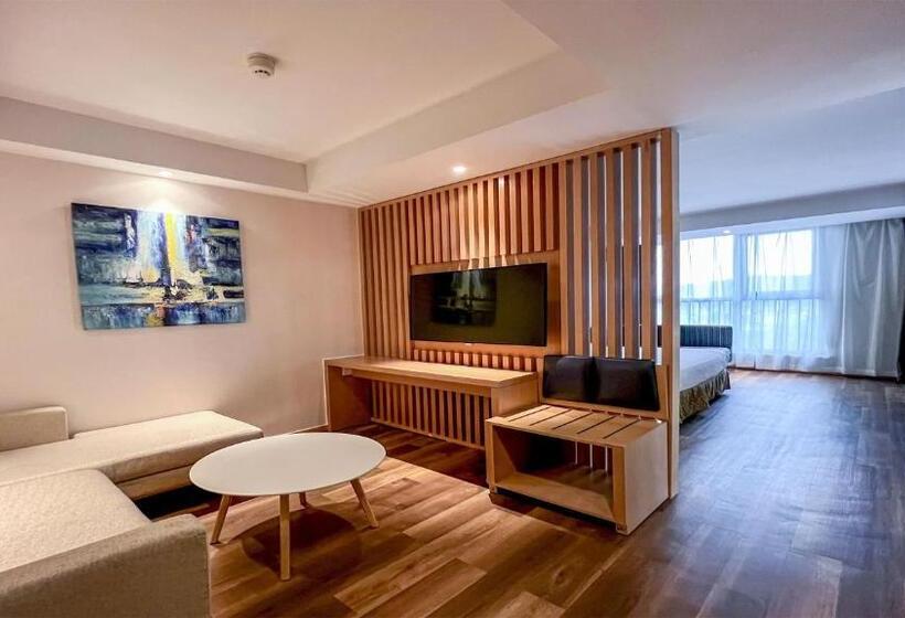 سوییت, Holiday Inn Express Zhangjiakou Park View