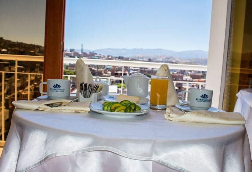 سوییت جونیور, Internazionale Hotel Restaurant