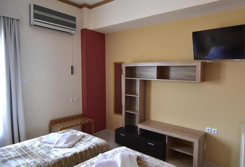 اتاق استاندارد سه نفره, Iridanos