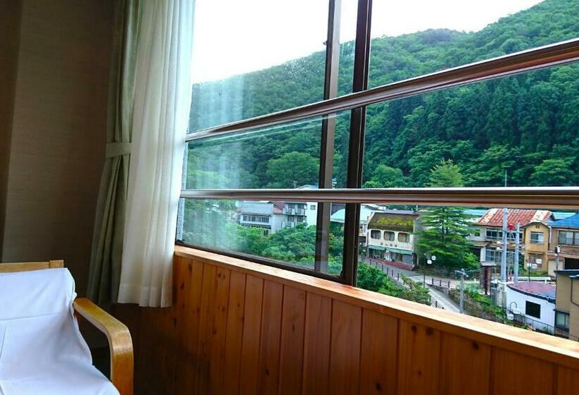 اتاق استاندارد با چشم‌انداز رودخانه, Oshuku Onsen Kagasuke