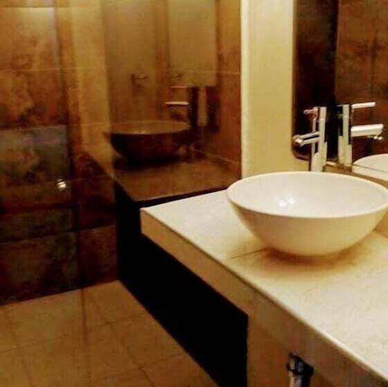 اتاق خانوادگی, Santa Sophia Del Mar B&b