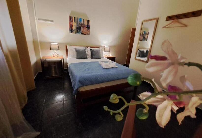 اتاق استاندارد, Virrey Pucallpa Eirl