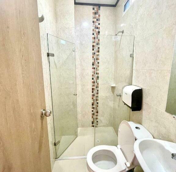 اتاق استاندارد, Y Restaurante La Quinta