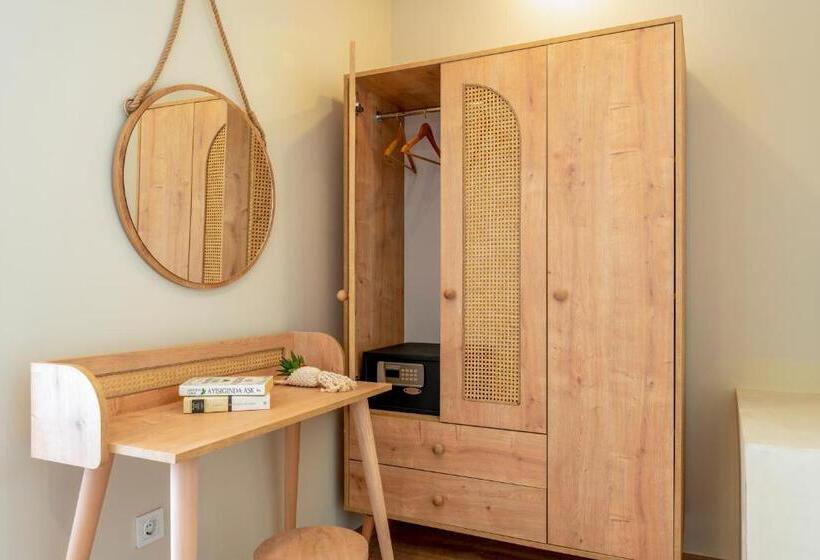 اتاق استاندارد با بالکن, Aya Butik Otel