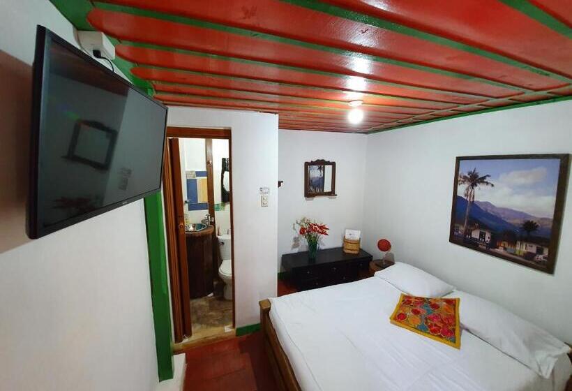 اتاق لوکس, Hostal Estrella De Agua