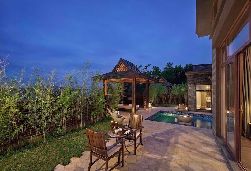 ویلای یک اتاق خوابه با استخر شنا, Anantara Guiyang Resort
