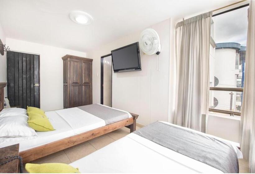 اتاق استاندارد, Ayenda 1120 Hotel Comercial