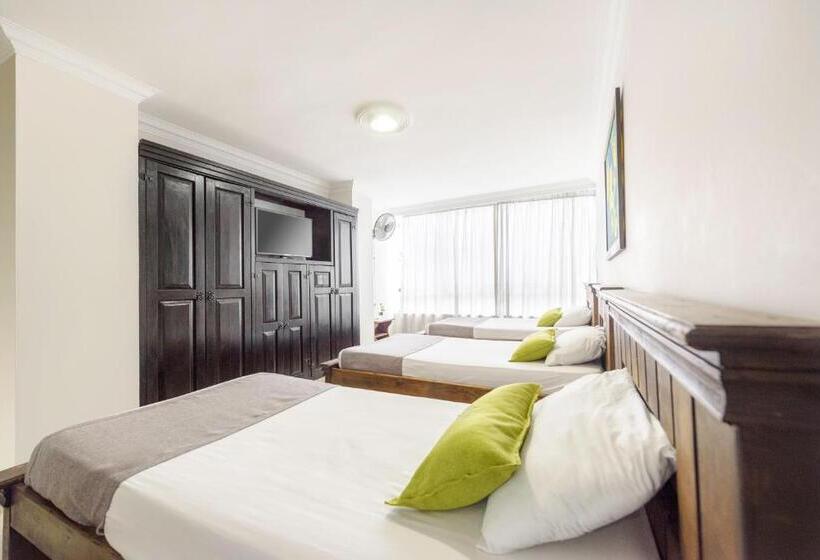 اتاق خانوادگی, Ayenda 1120 Hotel Comercial