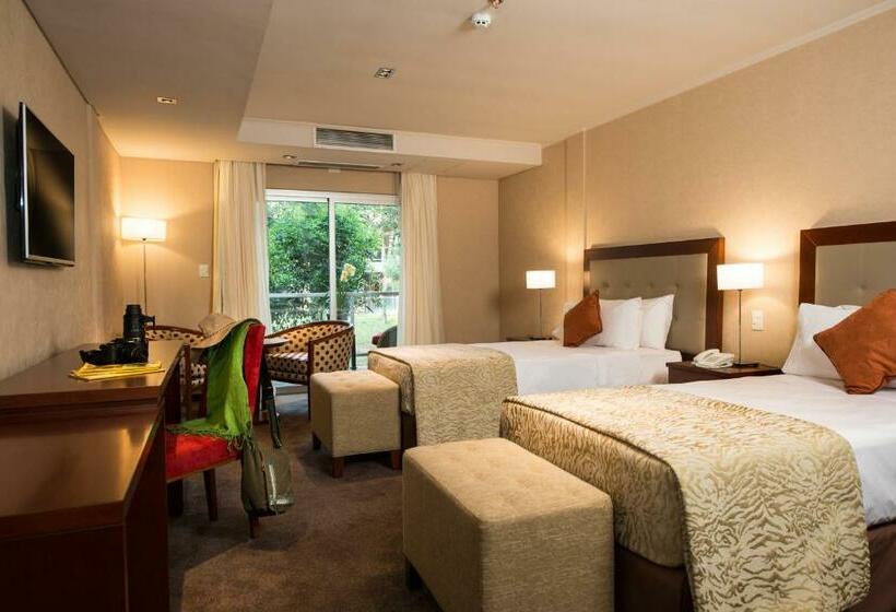コンフォートルーム, Falls Iguazú Hotel & Spa