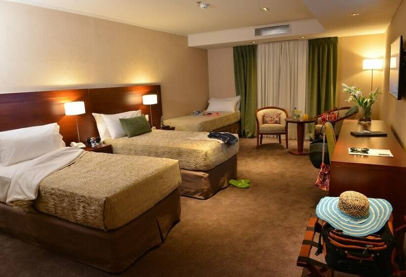 スタンダードトリプルルーム, Falls Iguazú Hotel & Spa