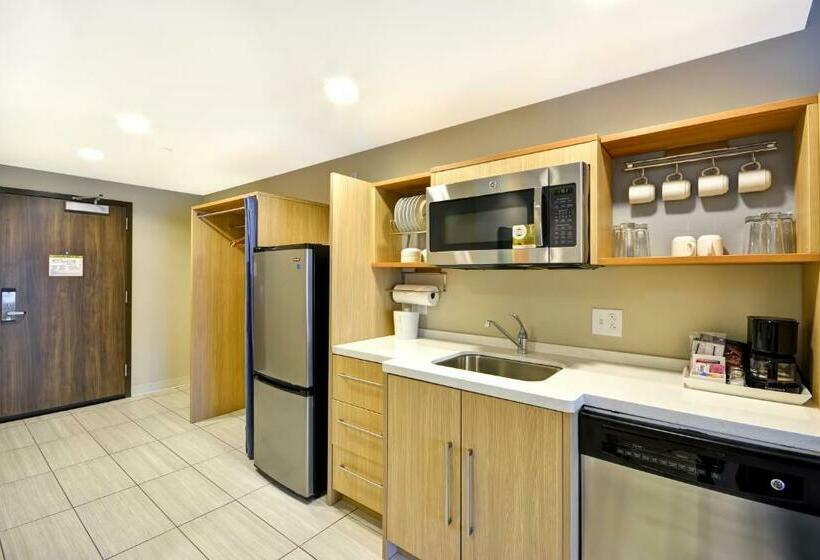 سوئیت با تخت بزرگ, Home2 Suites By Hilton  St. Simons Island