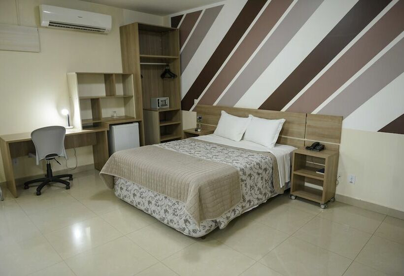 اتاق لوکس, Maper Mardan