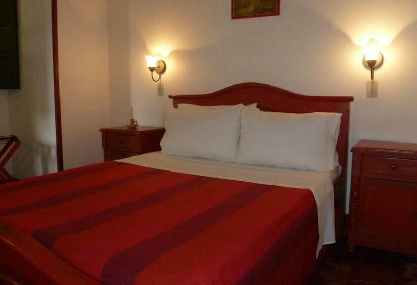 اتاق کلاسیک, Mision Santa Barbara Rnt 4799